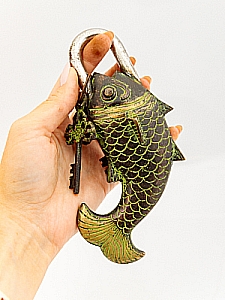 :   " Big" 700/2